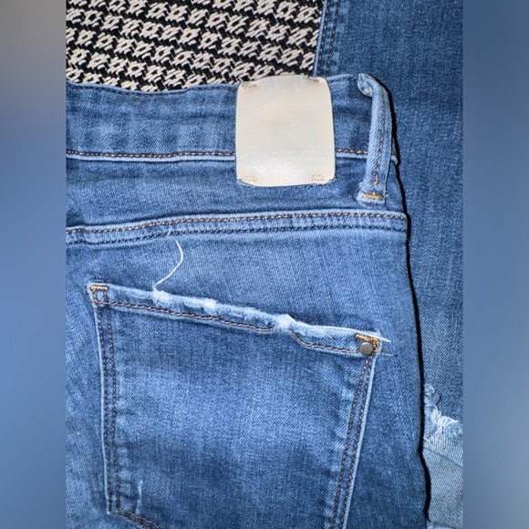 Zara Trafaluc Distressed Jeans - The Lady Skinny Crop - Ripped Knees - Size: 4 - Picture 12 of 12